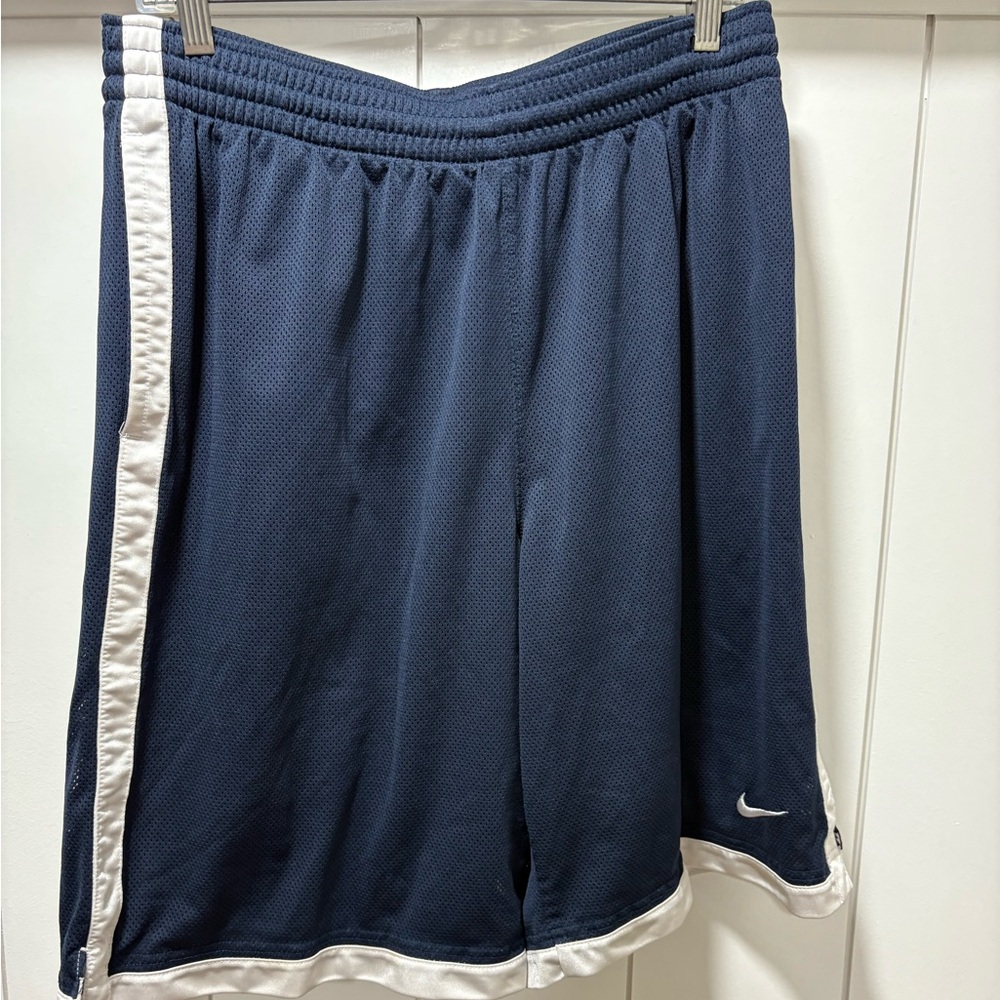 NIKE Men's Navy/White Dri-Fit Elastic Waist Pull-On Basketball Shorts Size Large